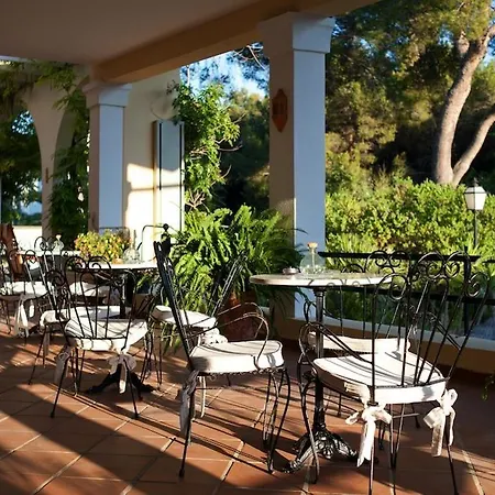 Bahia Hotel 4*