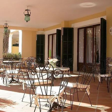 Bahia Hotel 4*