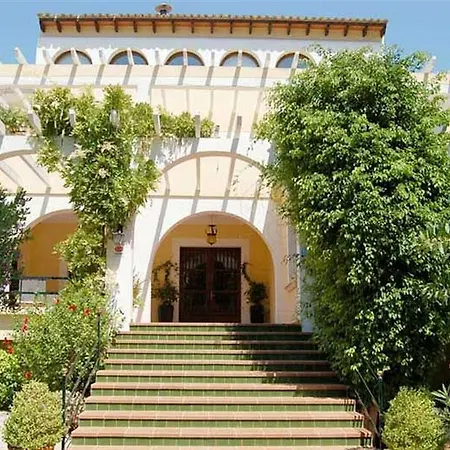 Bahia Hotel 4*