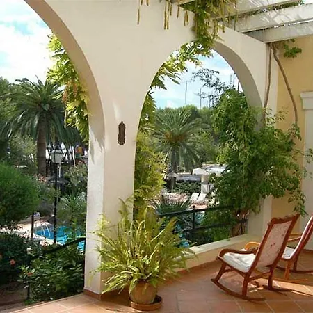 فندق Bahia باغيرا
