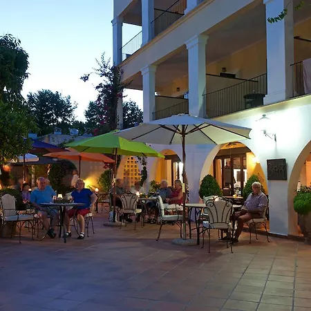 Bahia 4* باغيرا